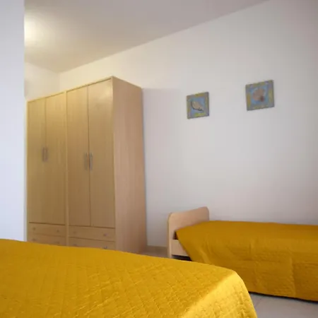 La Marina 2 Apartment