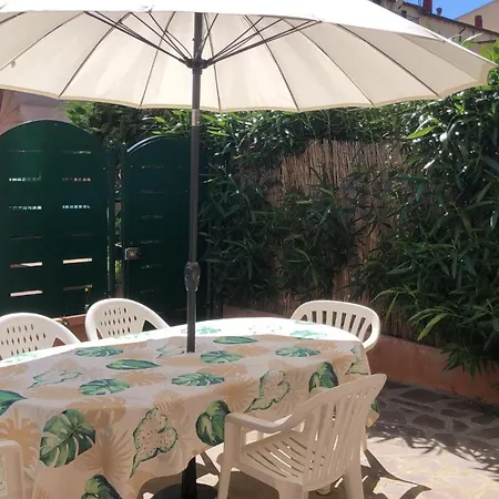 La Marina 2 Apartment